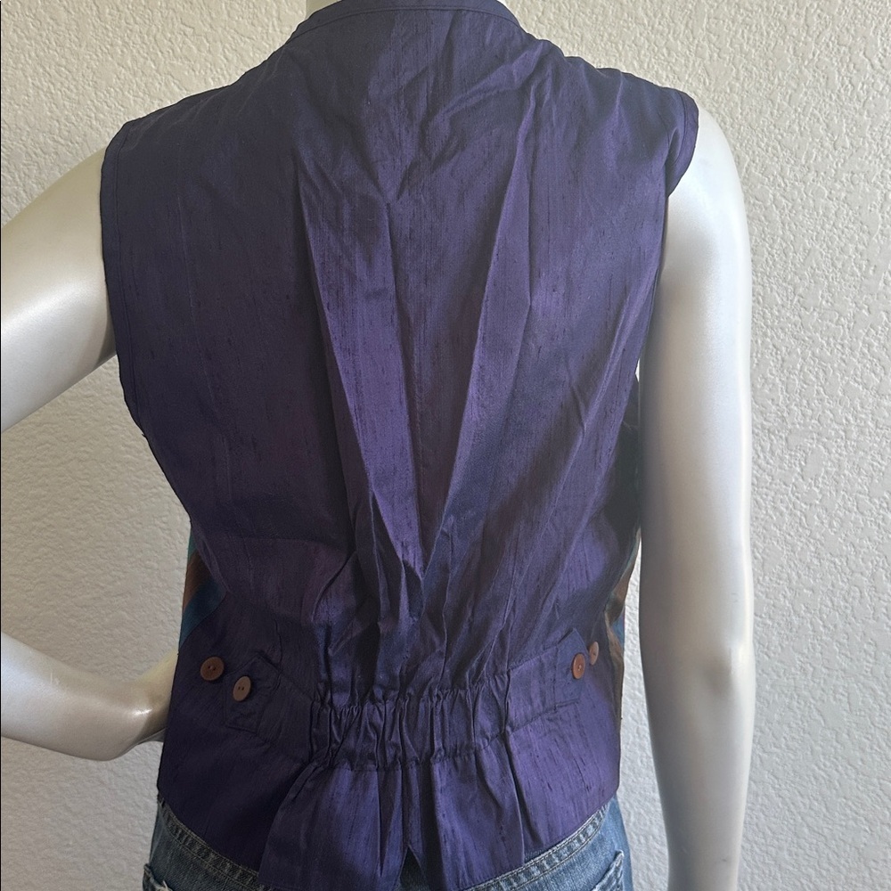 GAP Multicolor Striped Vest - Picture 7 of 11